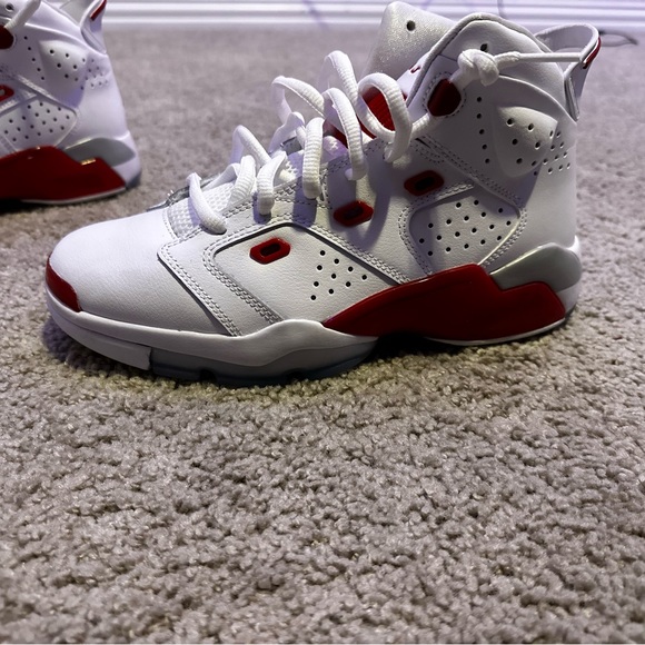 Jordan's - Picture 3 of 4